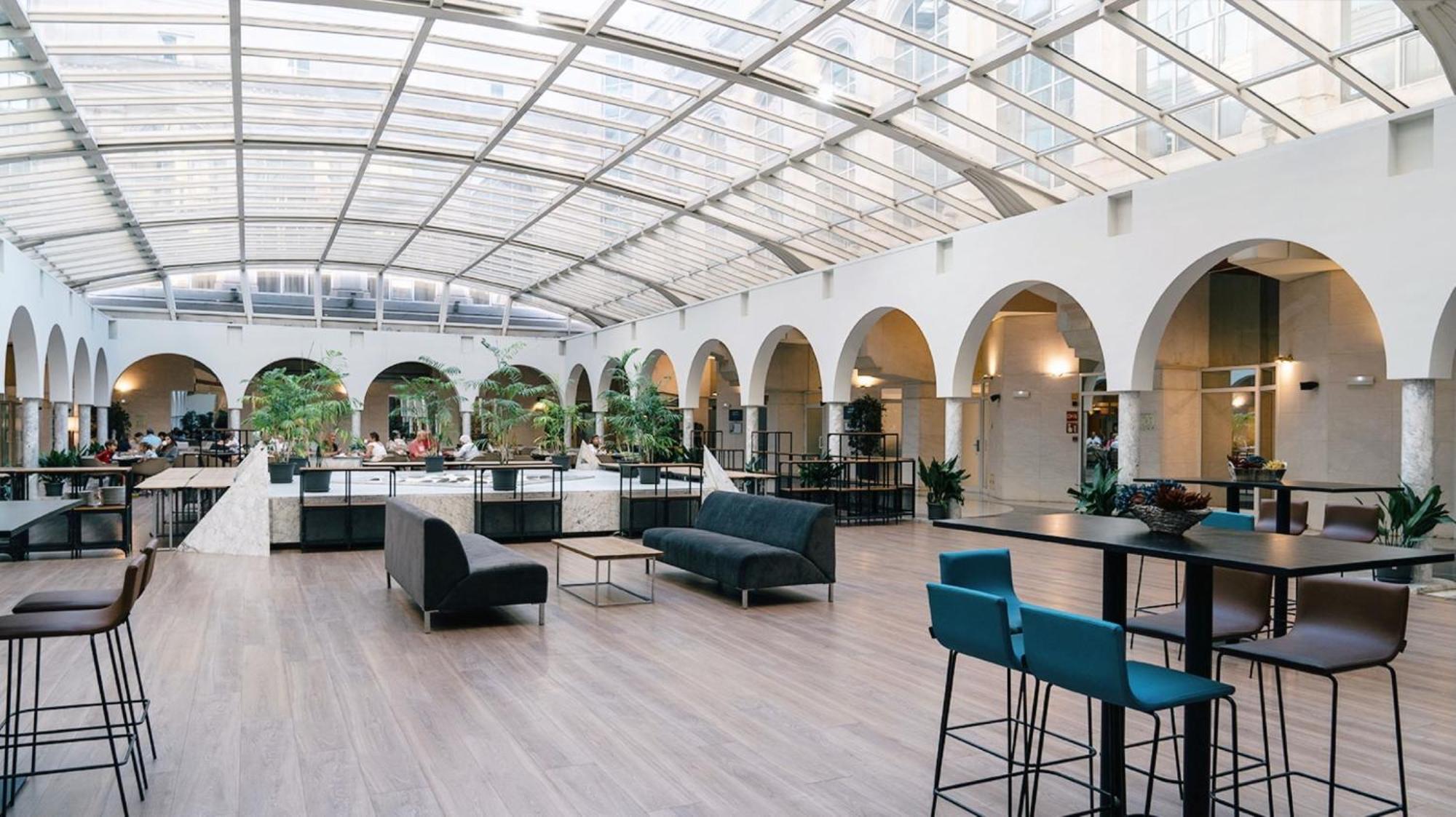 Silken Al-Andalus Palace Sevilla Exterior foto Interior of the hotel