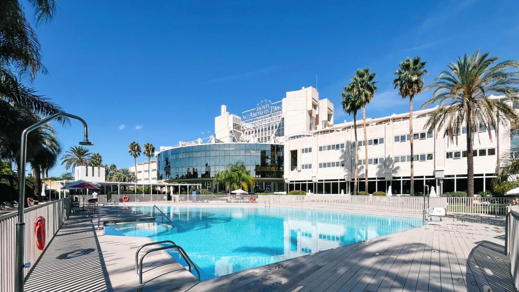 Silken Al-Andalus Palace Sevilla Exterior foto The hotel in 2019
